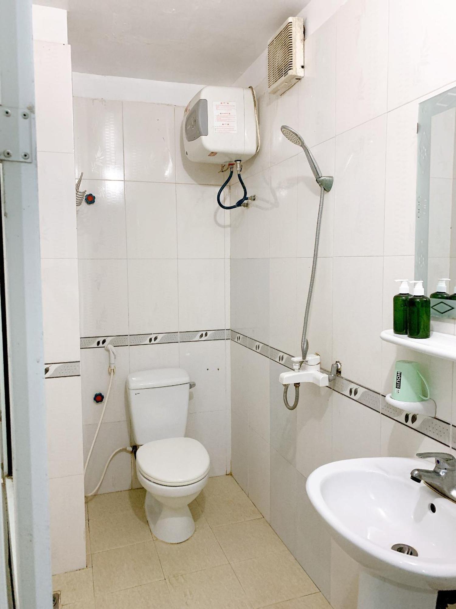 Long Guest House Dong Khe Sau Buitenkant foto